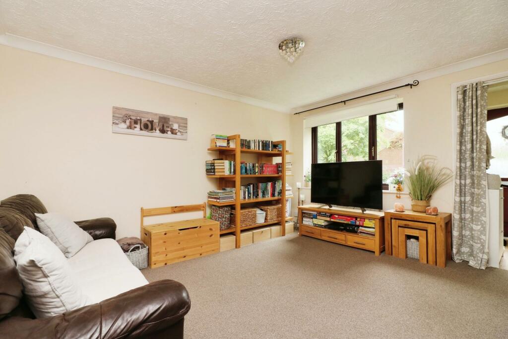 Additional image 14 of Duncan Close, Welwyn Garden City, Herts, AL7