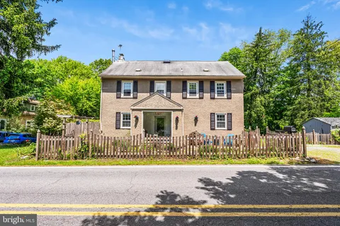Primary image of 921 Port Providence Road, Phoenixville, PA 19460