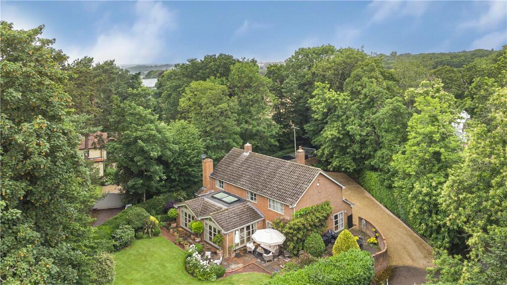 Tewin Close, Tewin, Welwyn, AL6