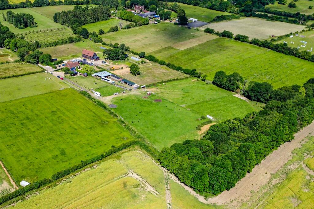 Additional image 16 of Priors Spring House, Little Woodend, Markyate, AL3