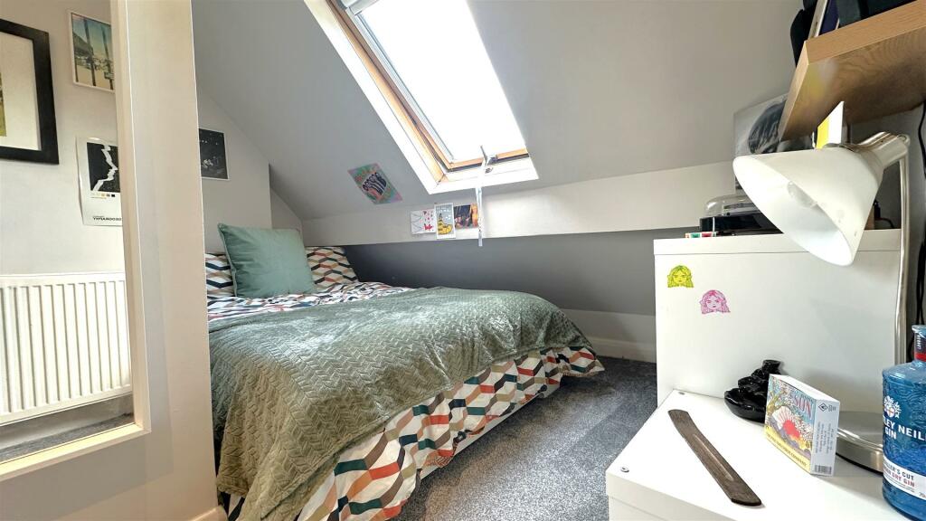 Additional image 17 of Woodfall Avenue, Cotteridge, Birmingham