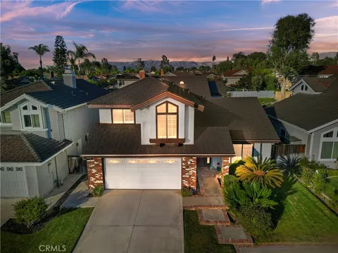 5 Oakley, Irvine, CA 92620