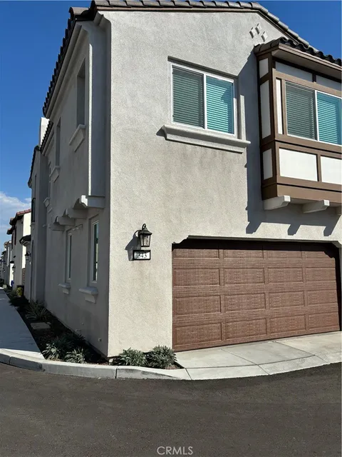 343 Gardena Avenue, Rialto, CA 92376