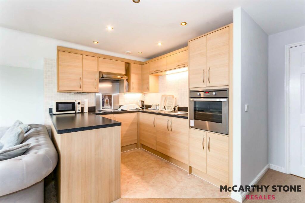 Additional image 9 of Lorne Court, School Road, Moseley, Birmingham