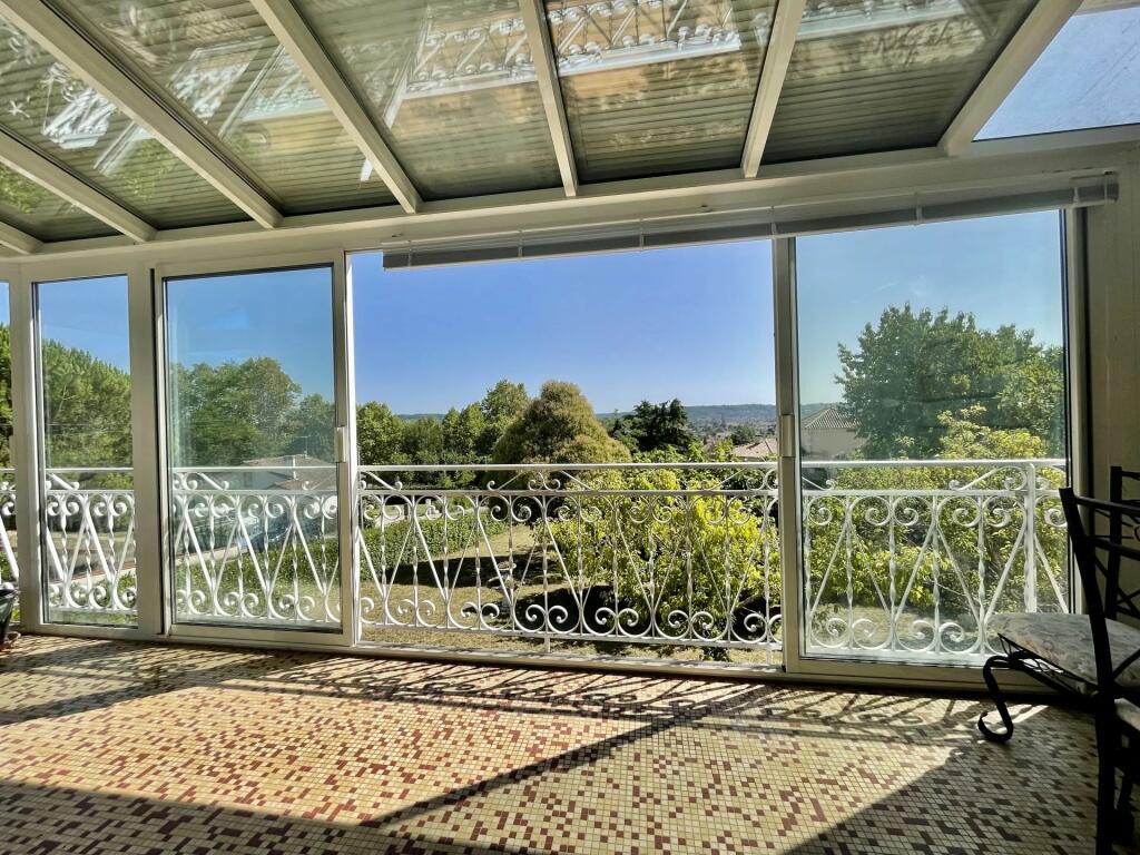 Additional image 3 of Aquitaine, Lot-et-Garonne, Villeneuve-sur-Lot, France