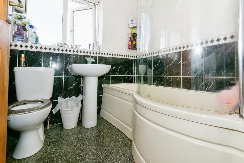 Additional image 13 of Austin Close, Birmingham, West Midlands, B27