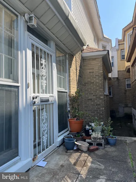 5222 Lebanon Avenue, Philadelphia, PA 19131