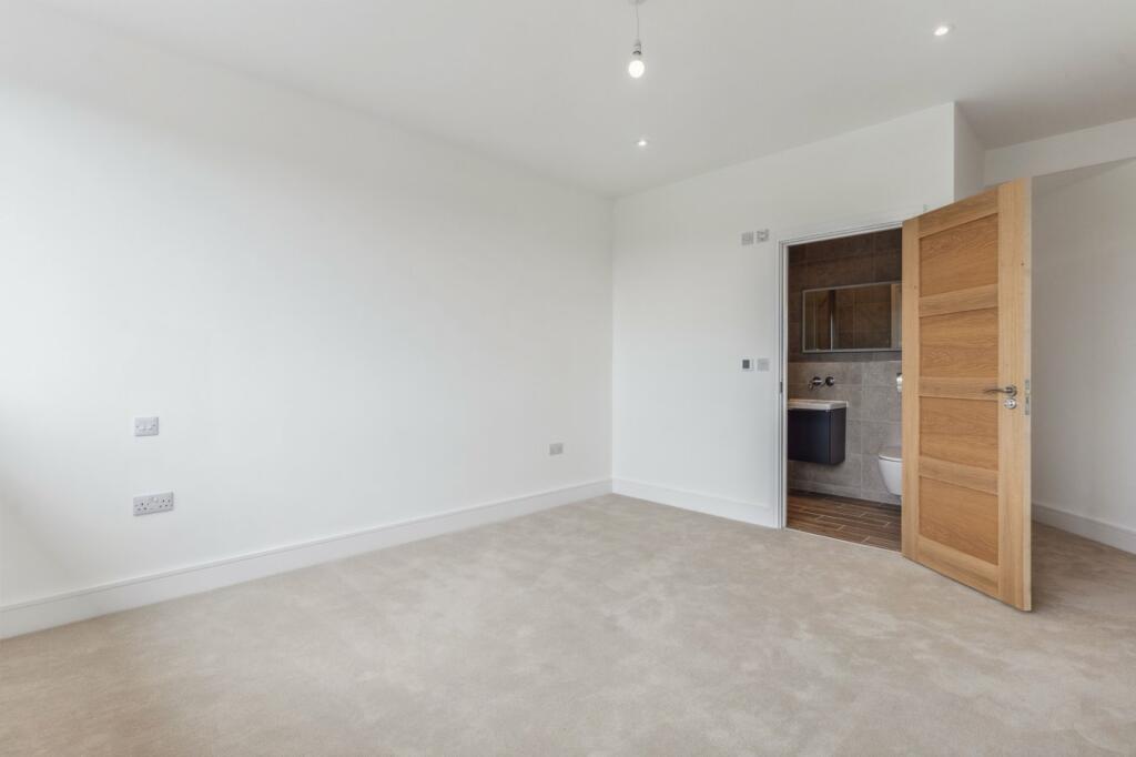 Additional image 6 of Vaughan Road, Harpenden, AL5