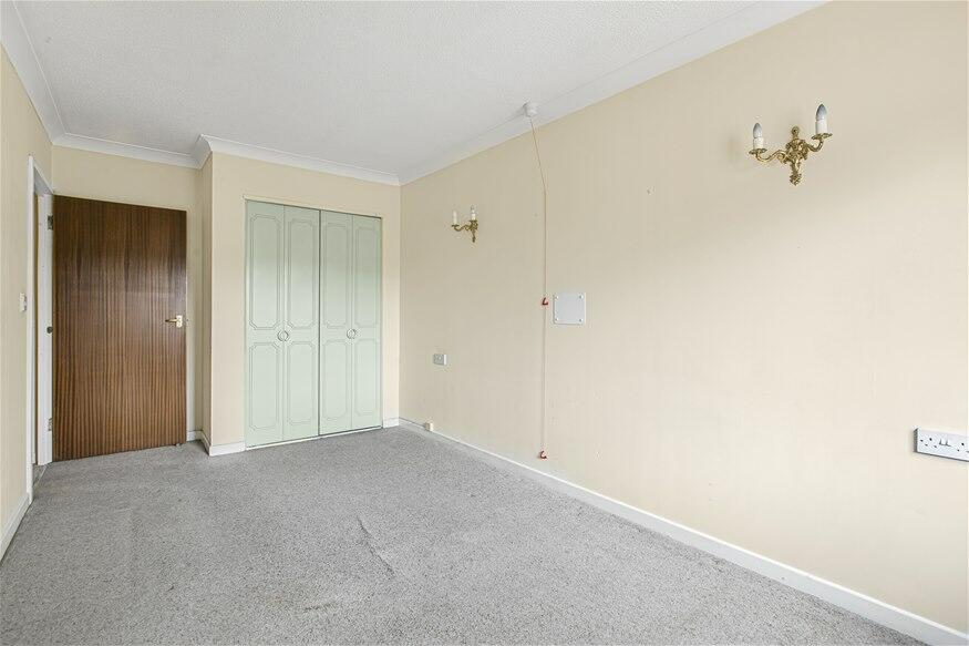 Additional image 6 of Roundwood Lane, Harpenden, AL5