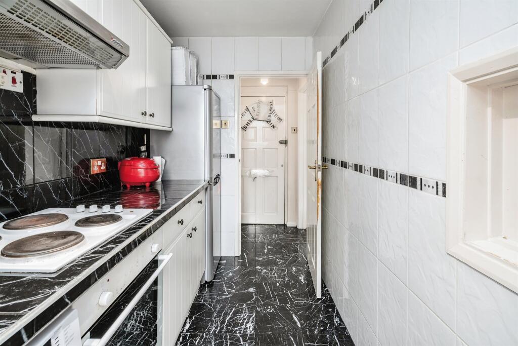 Additional image 15 of Milton Road, Harpenden