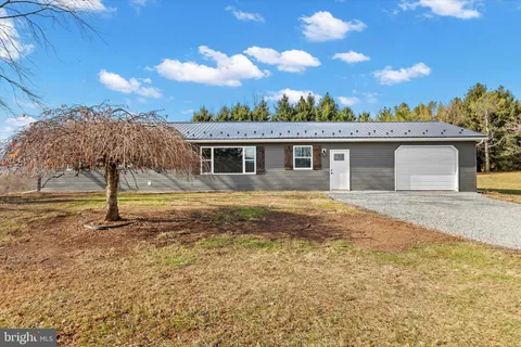 Primary image of 1228 Matamoras Road, Halifax, PA 17032