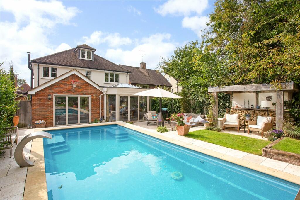 Additional image 13 of Meadow Walk, Harpenden, Hertfordshire, AL5