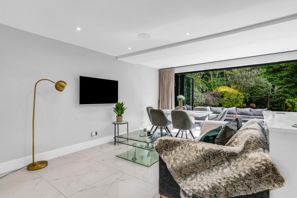 Additional image 17 of Broomhills, Welwyn Garden City, Hertfordshire, AL7