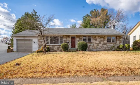 346 Pennbrook Avenue, Lansdale, PA 19446