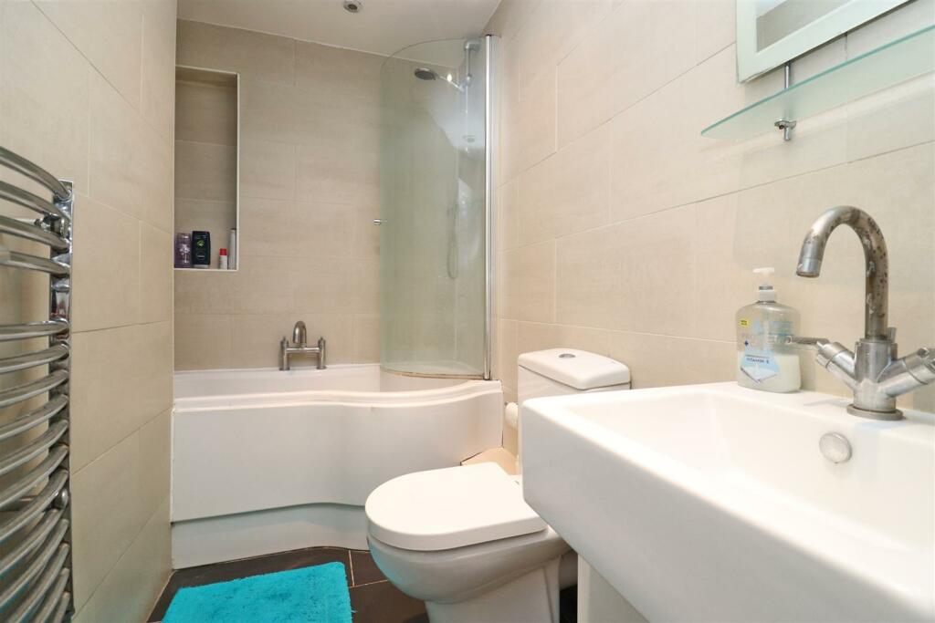 Additional image 11 of Colney Heath Lane, St. Albans