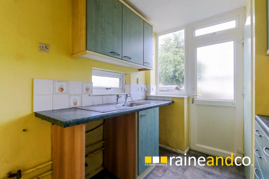 Additional image 7 of Falcon Close, Hatfield