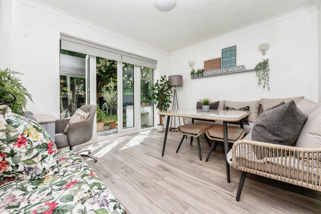 Additional image 9 of The Paddocks, Welwyn Garden City