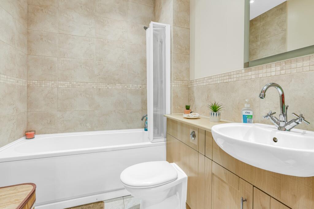 Additional image 18 of Maizefield House Moors Walk, Welwyn Garden City, Hertfordshire, AL7