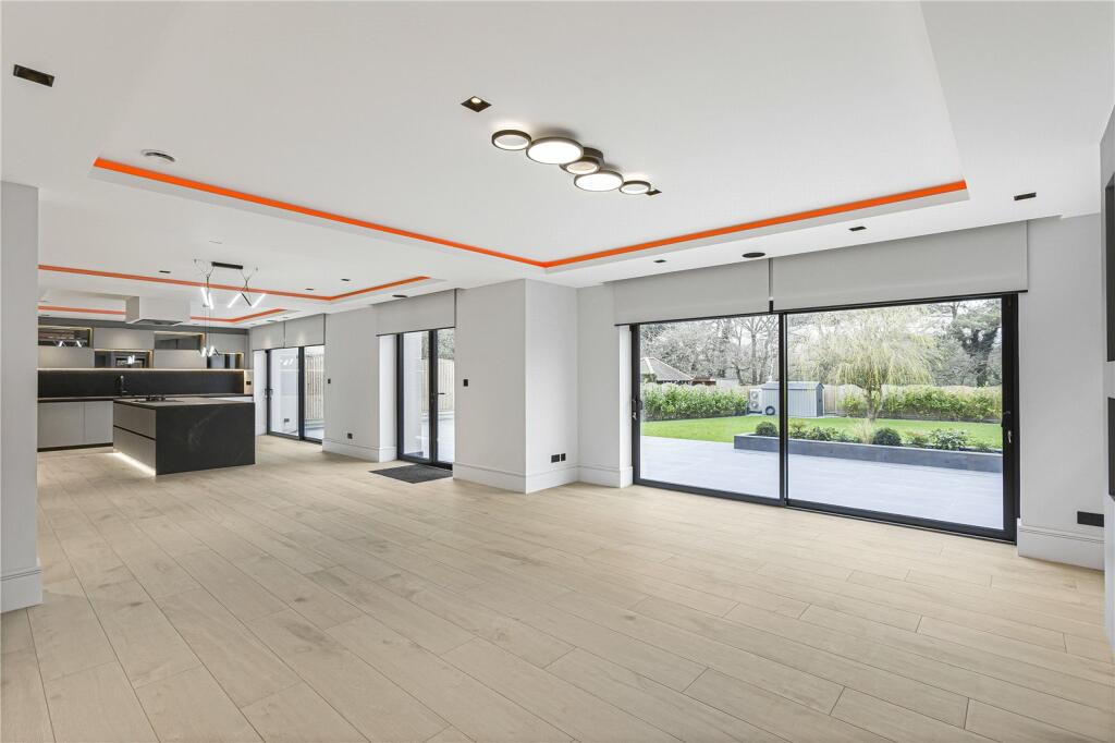 Additional image 6 of Brookmans Avenue, Brookmans Park, Hertfordshire, AL9