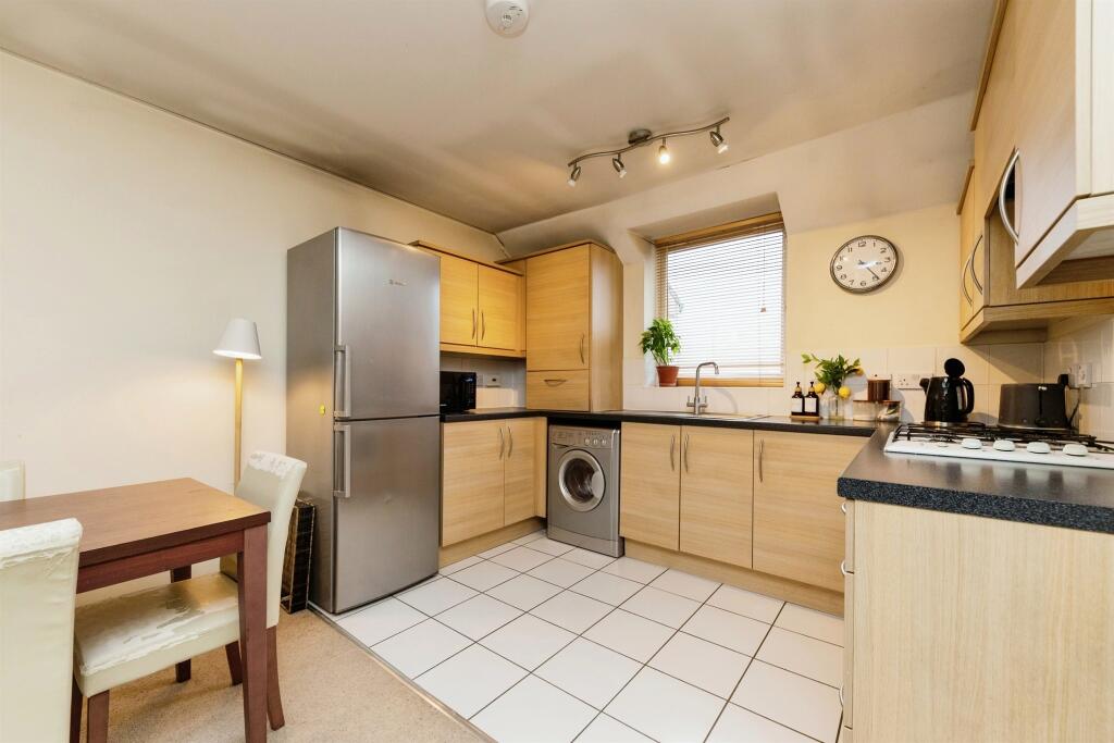 Additional image 3 of Eddington Crescent, WELWYN GARDEN CITY