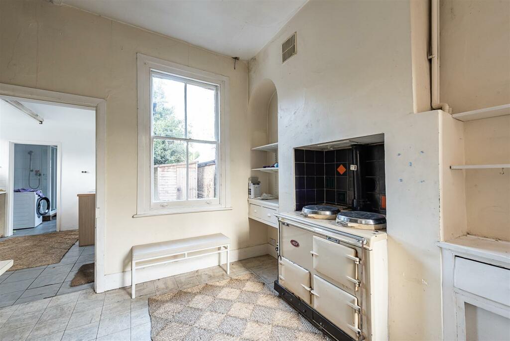 Additional image 7 of Ridgmont Road, St. Albans