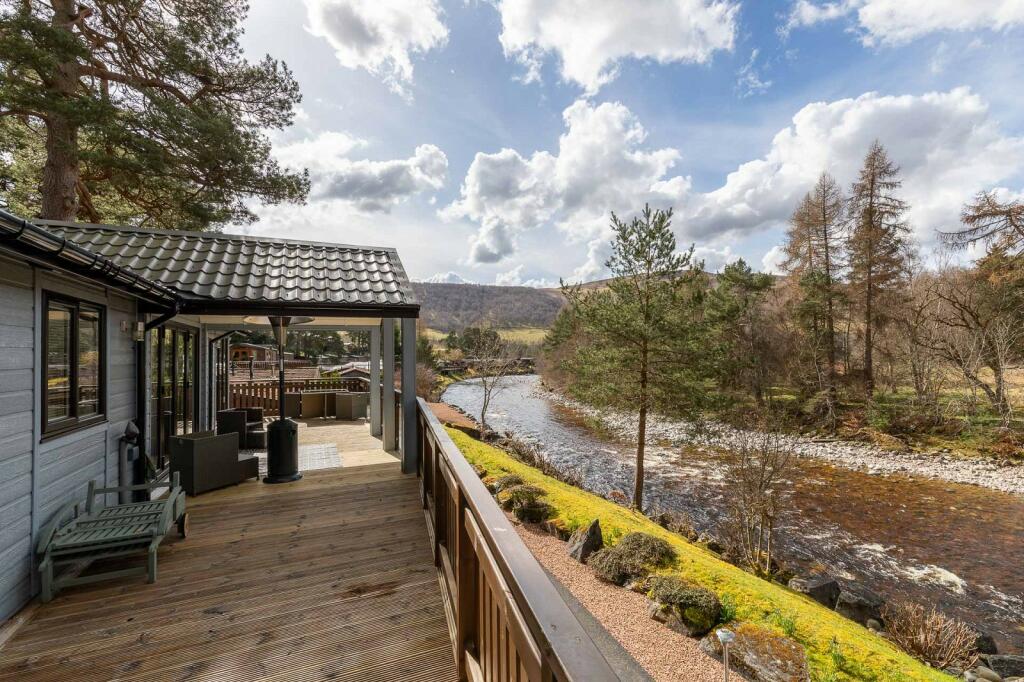 Additional image 2 of Le Petit Maison, River Tilt Park, Bridge Of Tilt, Blair Atholl, Perth And Kinross. PH18 5TE