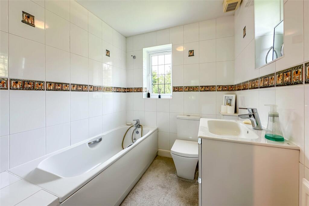 Additional image 22 of Townsend Drive, St. Albans, Hertfordshire, AL3