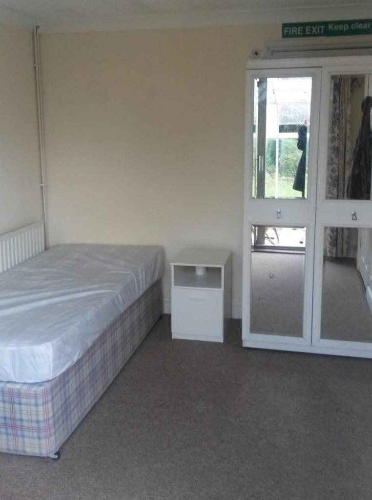 Additional image 4 of Furzen Crescent, Hatfield