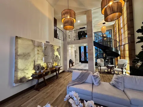 6675 Caminito Lindrick, La Jolla, CA 92037