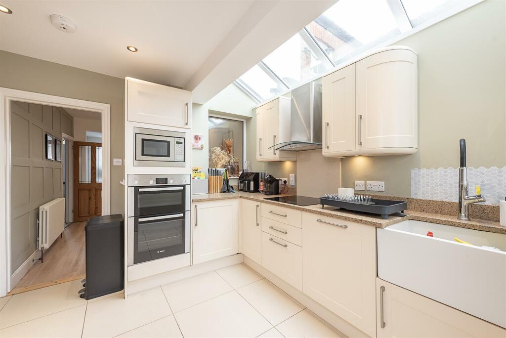 Additional image 14 of Park Mount, Harpenden