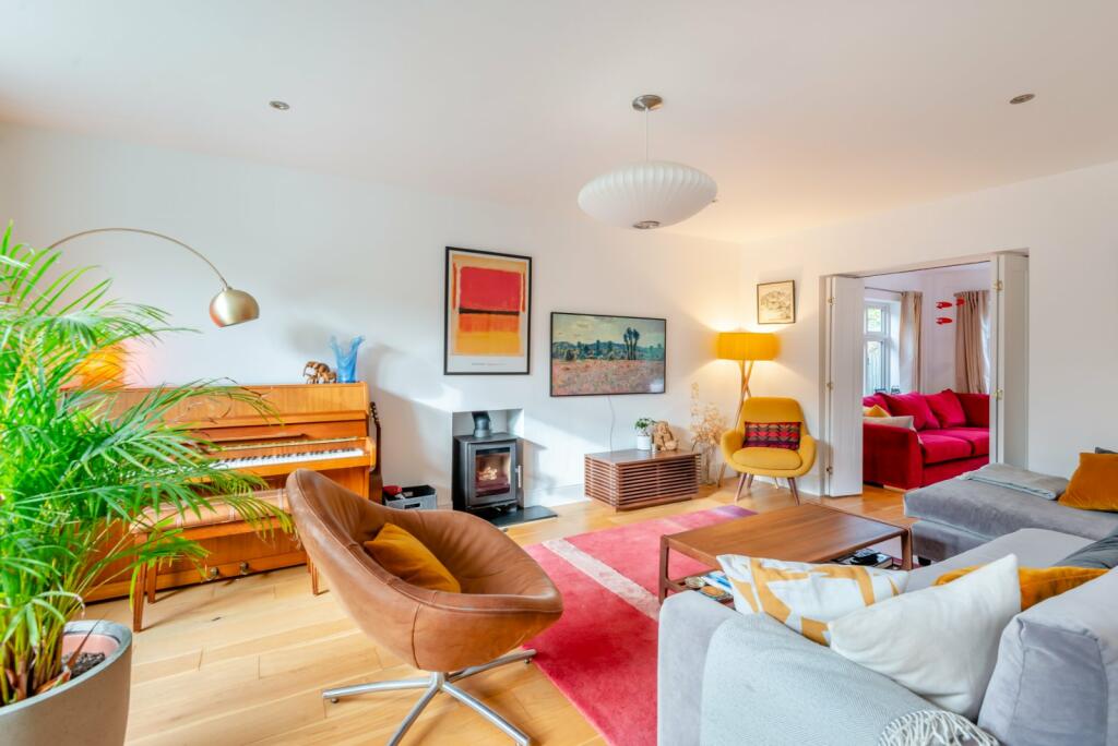 Additional image 12 of Gainsborough Avenue, St. Albans, Hertfordshire