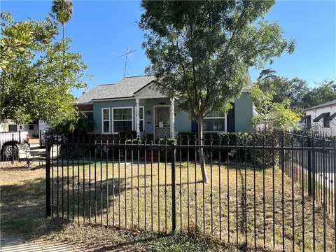 4622 Sunnyside Drive, Riverside, CA 92506