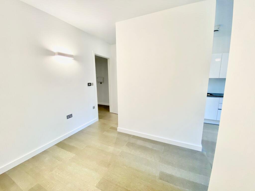 Additional image 7 of Everard Close, St Albans