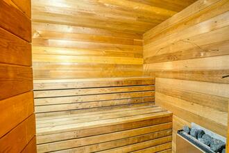 Additional image 4 of 20 Maynard Ave