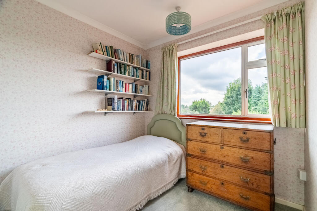 Additional image 13 of Foxcroft, St. Albans, Hertfordshire, AL1