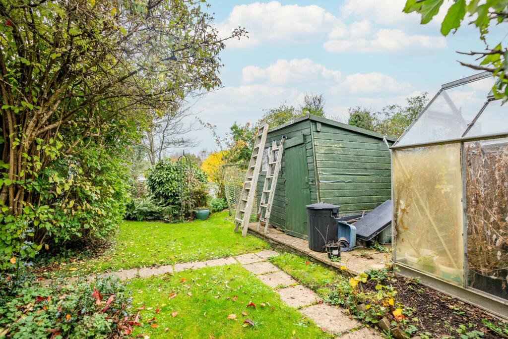 Additional image 16 of Marshalls Way, Wheathampstead, St. Albans, Hertfordshire, AL4