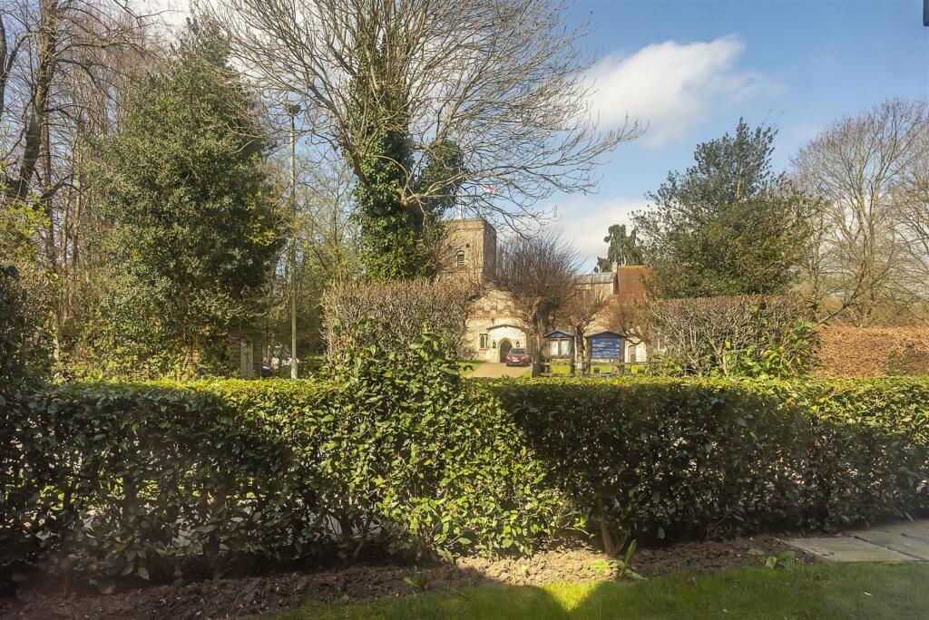 Additional image 9 of Stathams Court, Hemel Hempstead Road, Redbourn, Hertfordshire