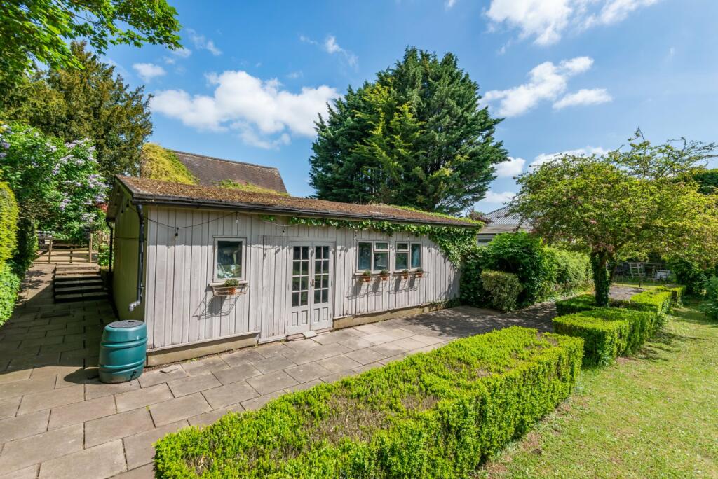 Additional image 18 of Sandridgebury Lane, Sandridgebury, St. Albans, Hertfordshire