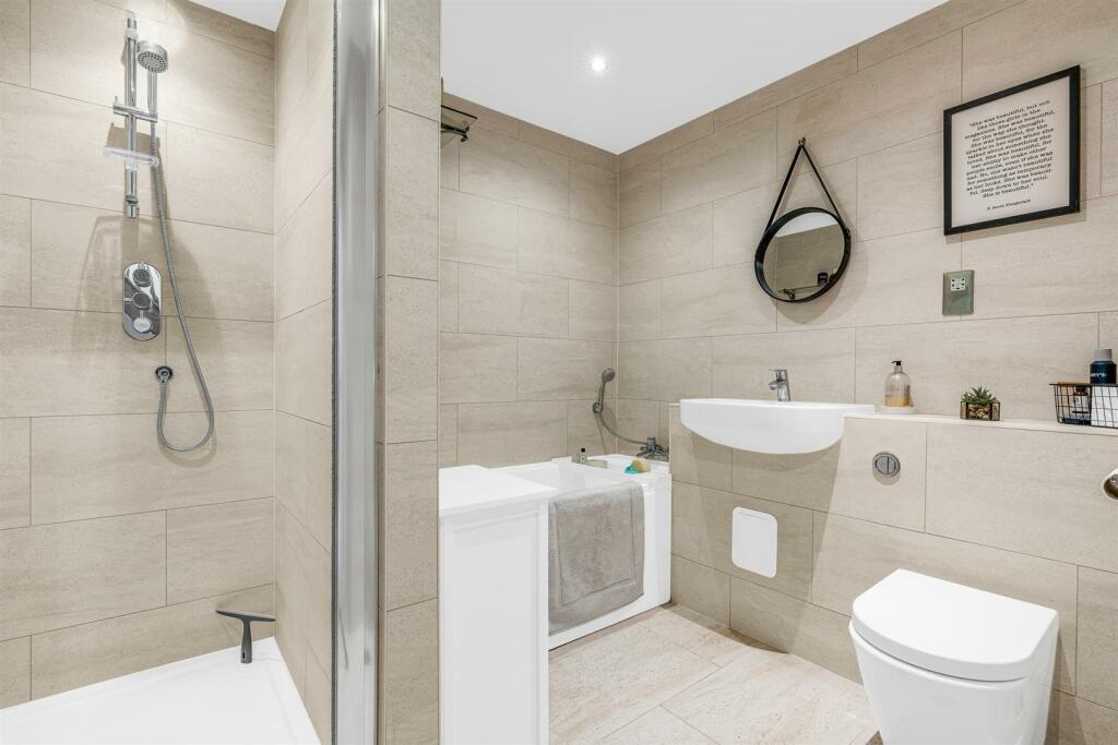 Additional image 21 of Sevenacres, Tewin