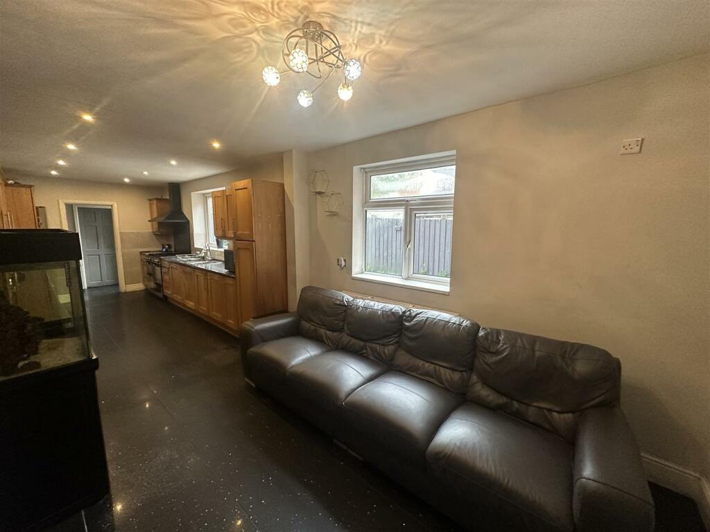 Additional image 11 of Chestnut Road, Birmingham