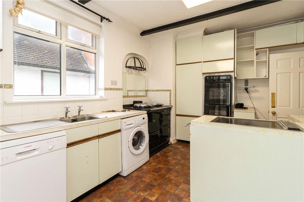 Additional image 8 of Colney Heath Lane, St. Albans, Hertfordshire, AL4