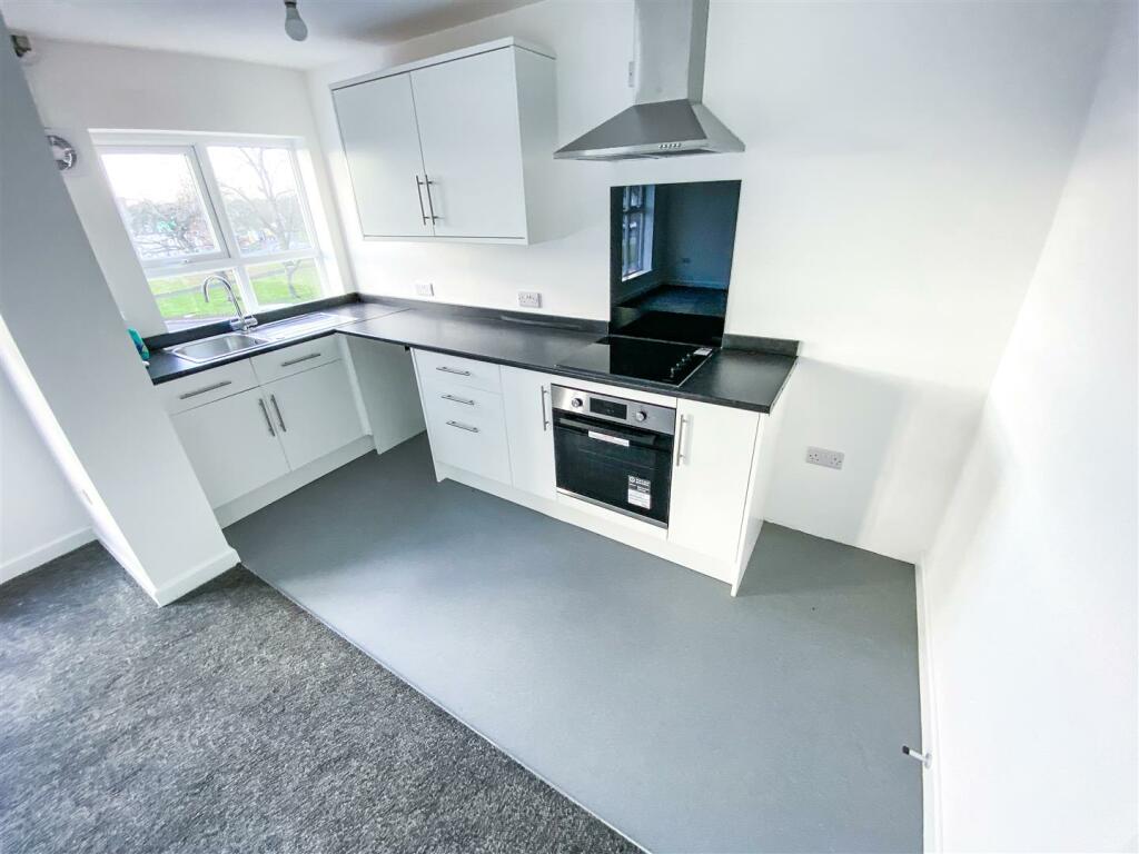 Additional image 5 of Stratford Road, Hall Green, Birmingham