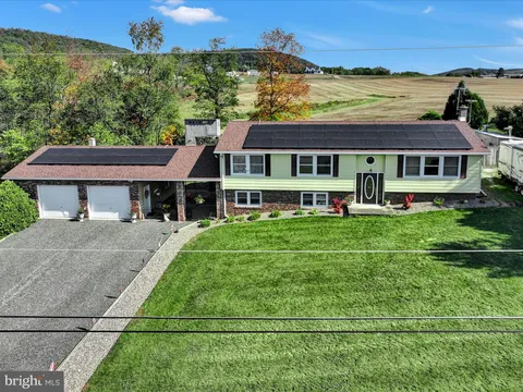 22 Wood Avenue, Elysburg, PA 17824