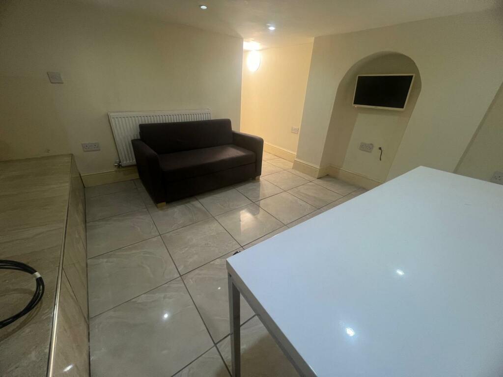 Additional image 6 of Anderton Park Road, Moseley