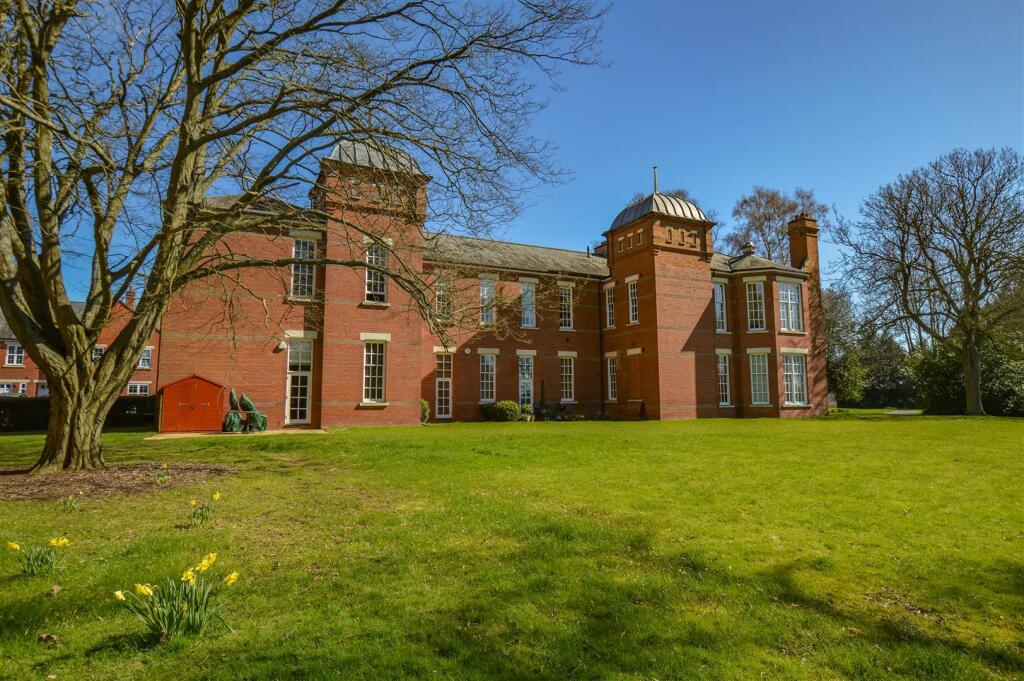 Additional image 15 of Beningfield Drive, Napsbury Park, St. Albans, AL2