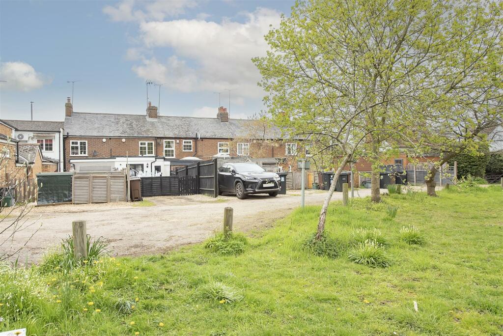 Additional image 8 of Luton Road, Harpenden