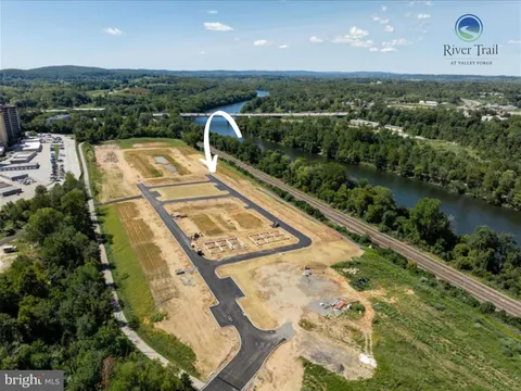 213 River Trail Circle Dr, King Of Prussia, PA 19406