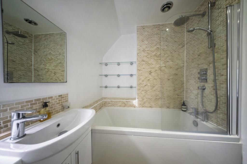 Additional image 9 of Snow Cottage, 29 College Bounds, Aberdeen, Aberdeenshire, AB24
