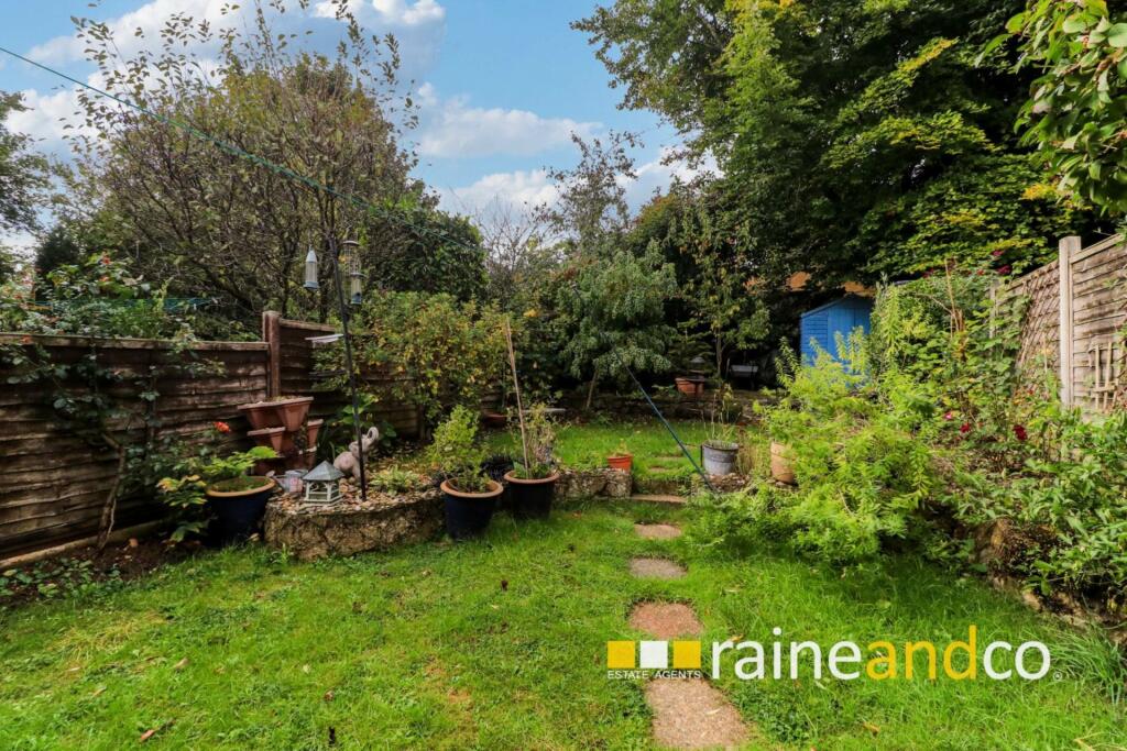 Additional image 4 of Bishops Rise, Hatfield