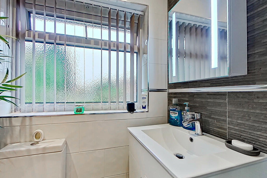 Additional image 21 of Court Lane, Erdington